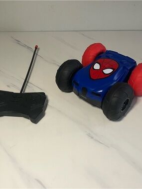 Marvel Spider-Man vs Venom Remote Control Flip Car